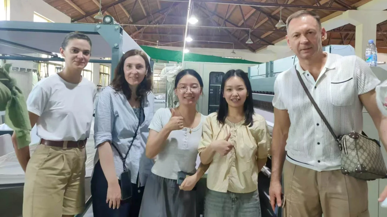 Russian Home Textile Leaders Visit GENMAX: Discovering Ultrasonic Quilting